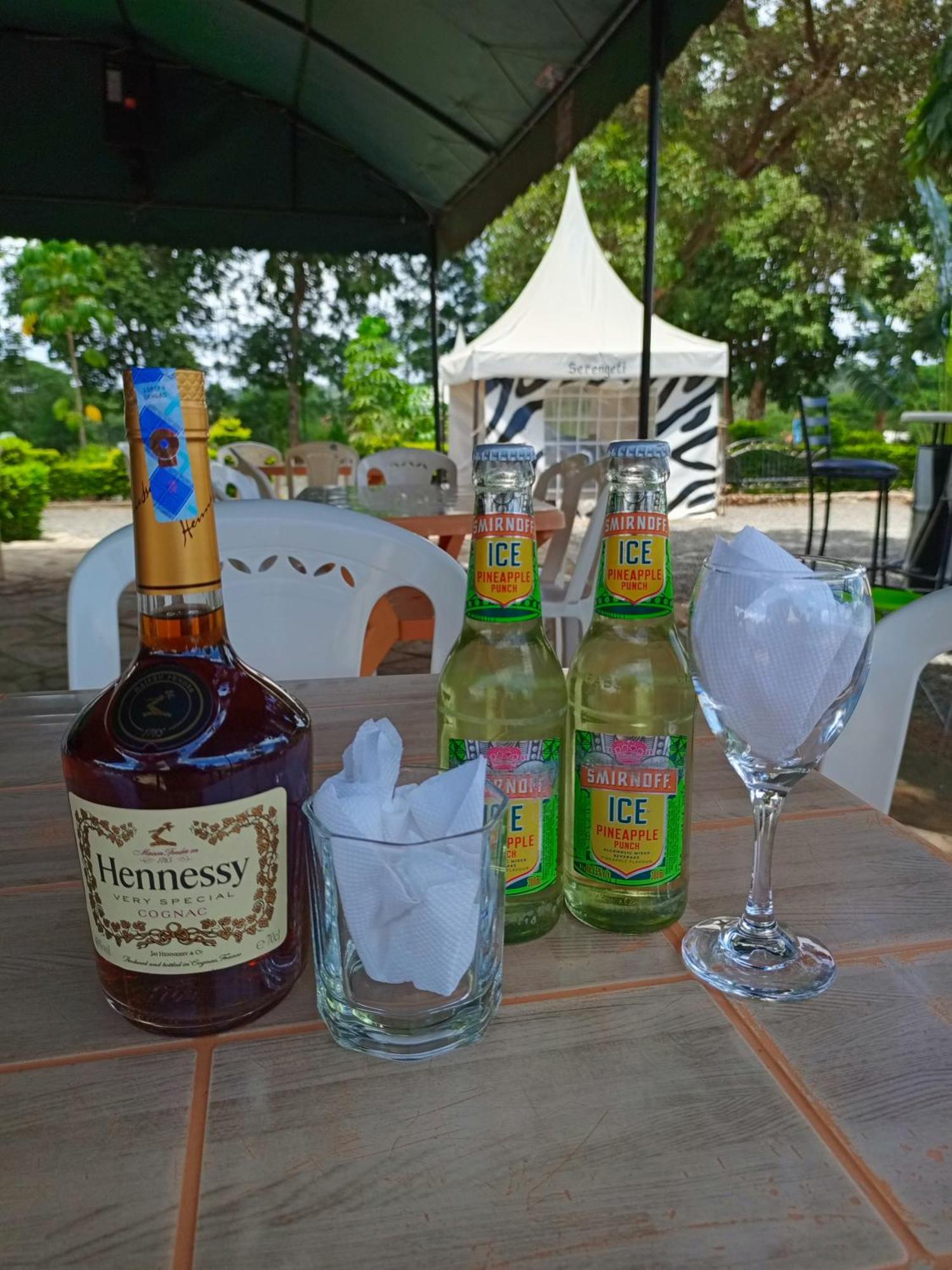 The Mara Resort Kitui Buitenkant foto